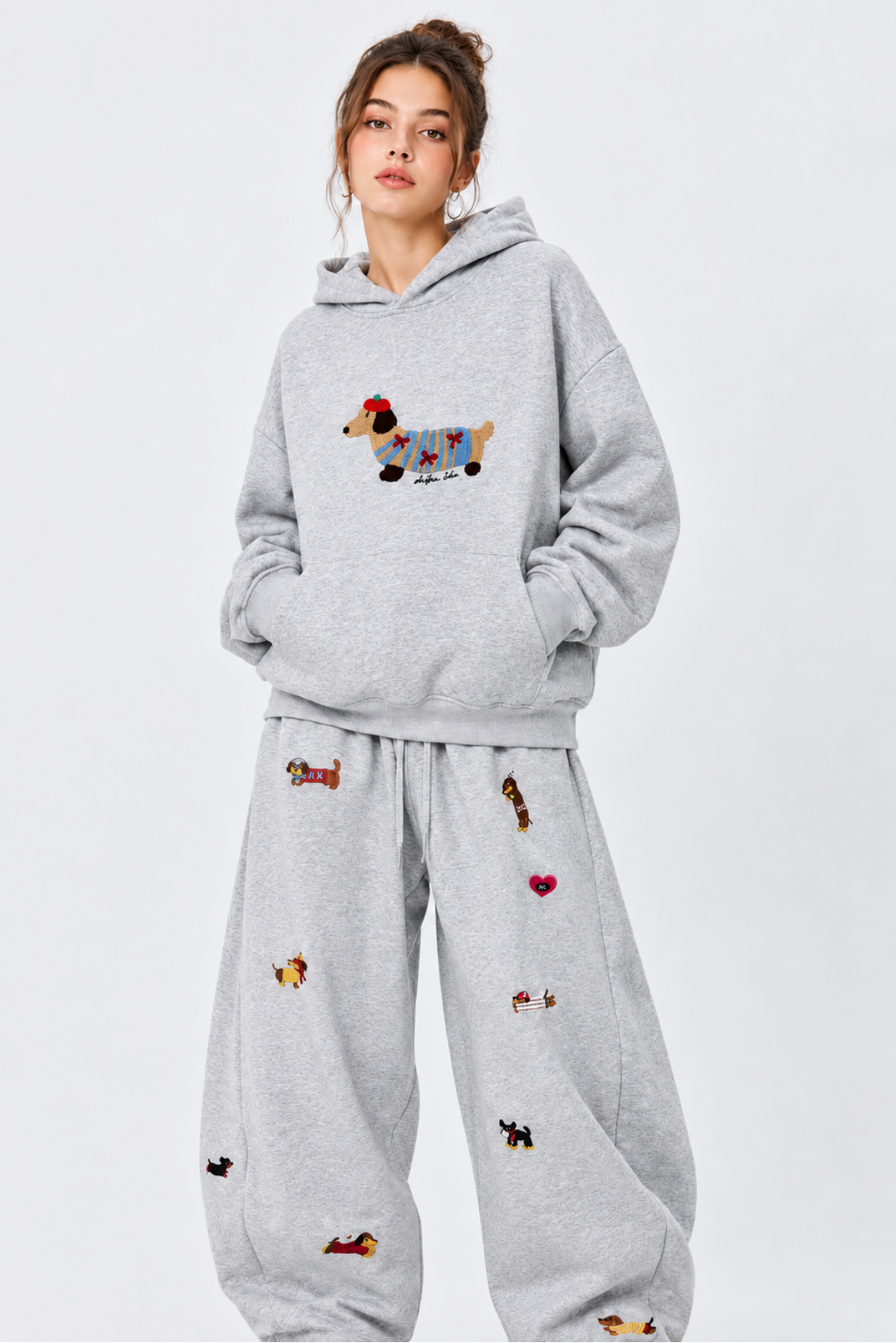 Sleepy Dog Embroidered Barrel Sweatpants