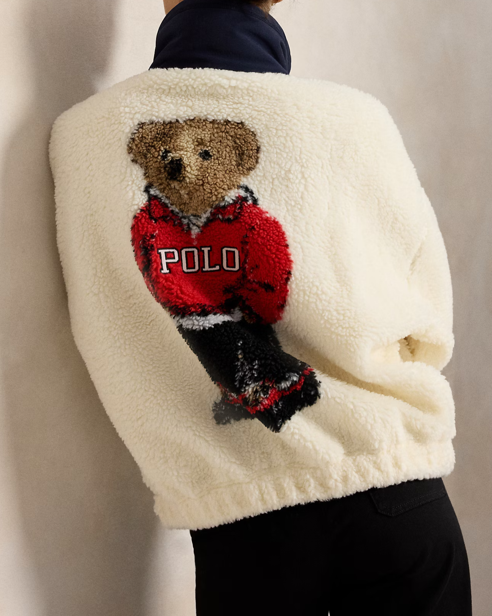 Fleece Borg Bear Sweatshirt in Ecru